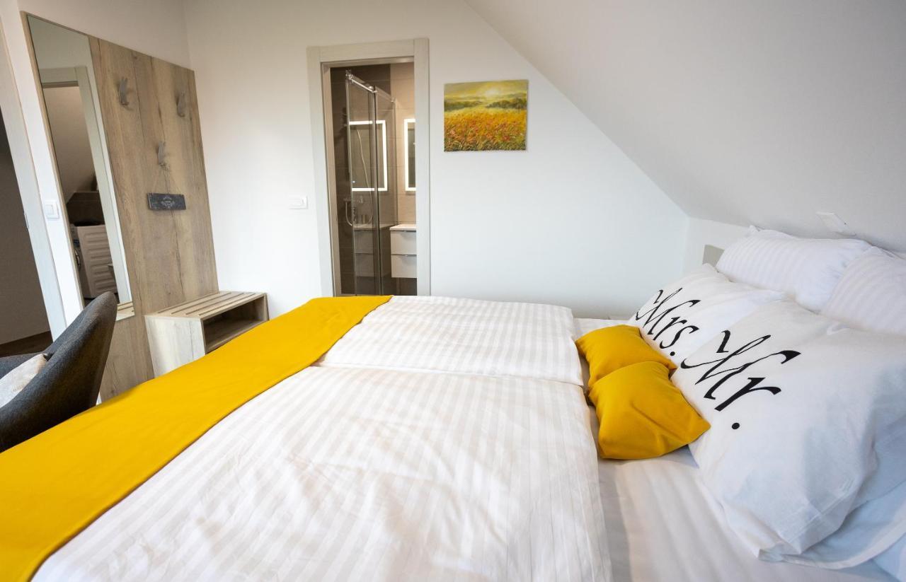 Apartmaji Pr Smolet Skofja Loka Ngoại thất bức ảnh